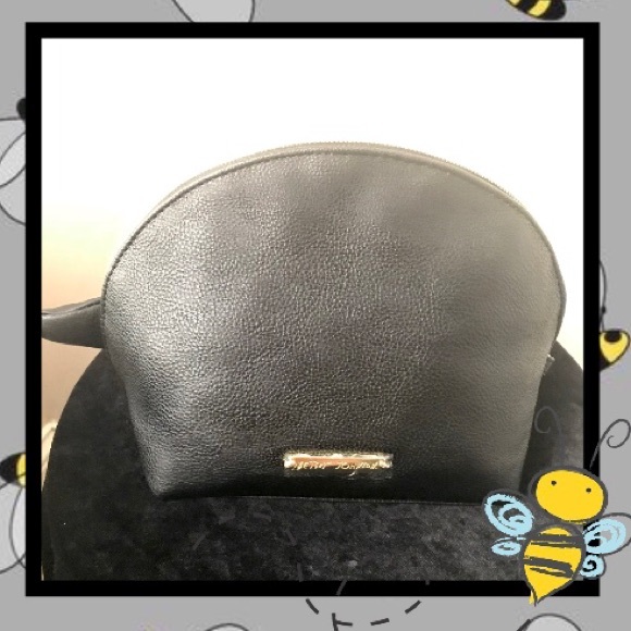 Betsey Johnson Bee Cosmetic Makeup Case - Picture 4 of 7